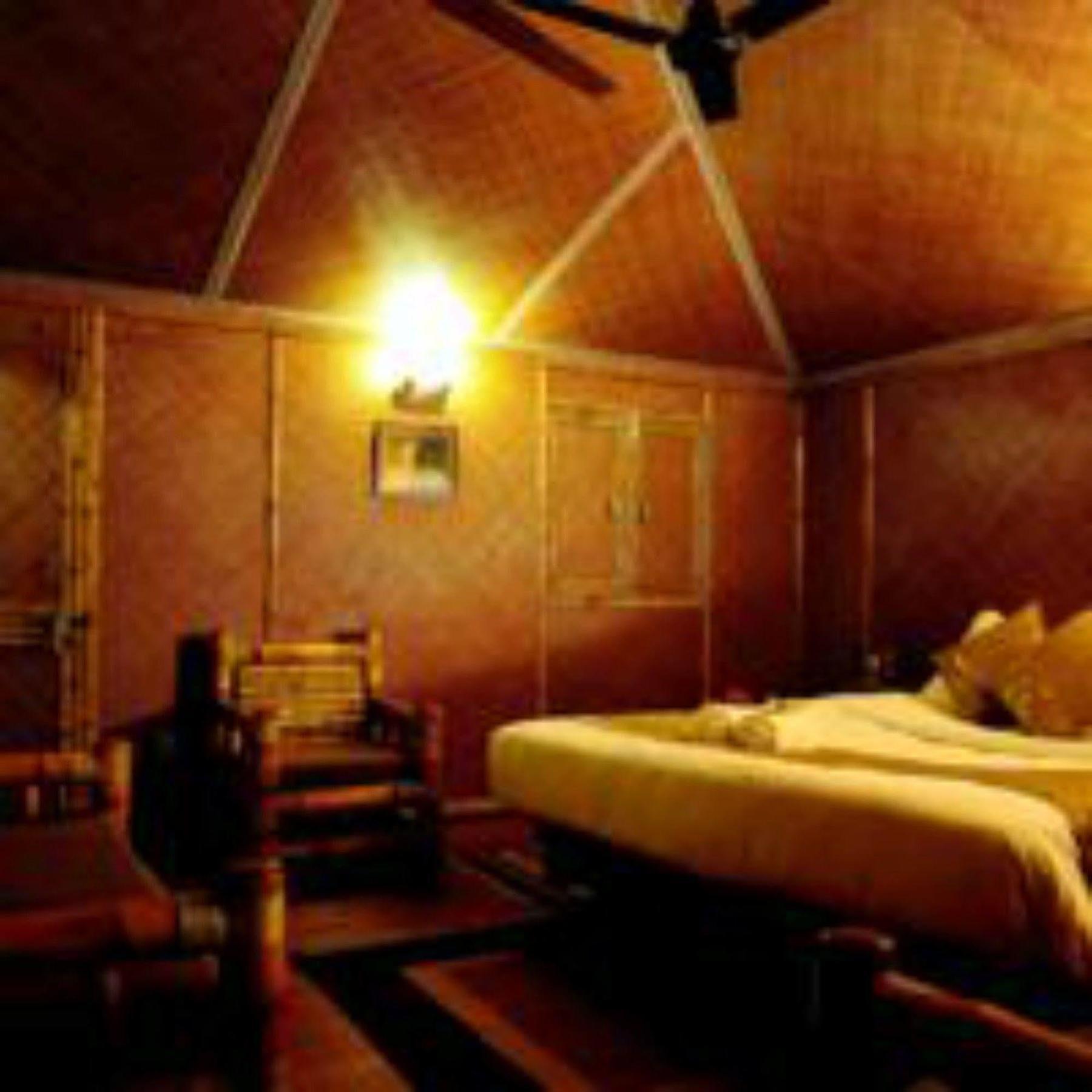 Lemon Tree Wildlife Resort, Bandhavgarh Tala  ภายนอก รูปภาพ