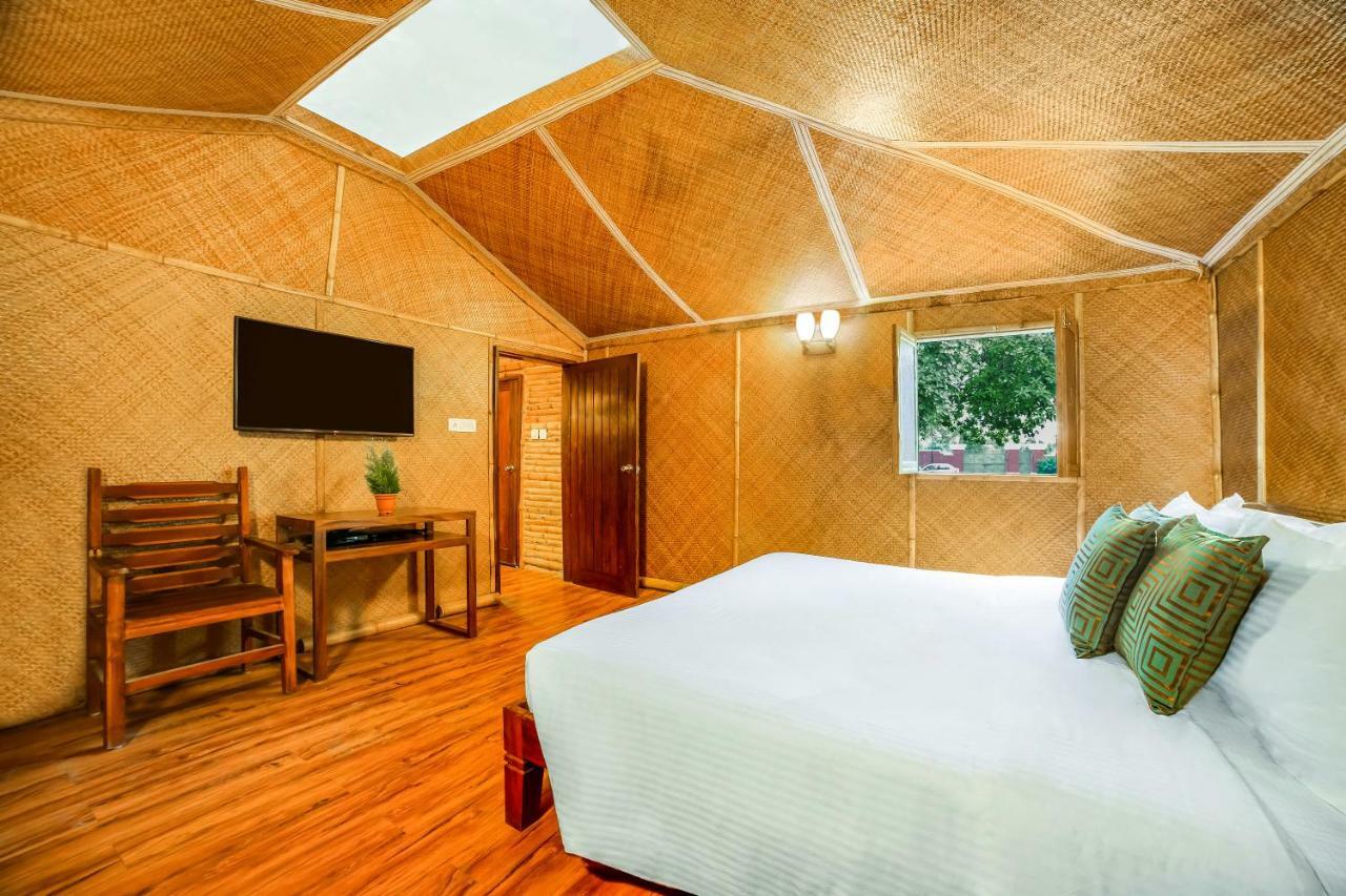 Lemon Tree Wildlife Resort, Bandhavgarh Tala  ภายนอก รูปภาพ